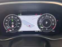 Jaguar F-PACE P400e SE 