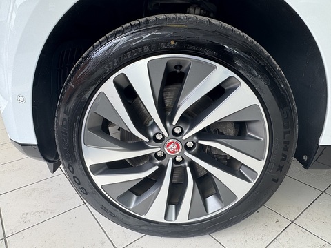 2.0 P400e 17.1kWh SE SUV 5dr Petrol Plug-in Hybrid Auto AWD Euro 6 (s/s) (404 ps)