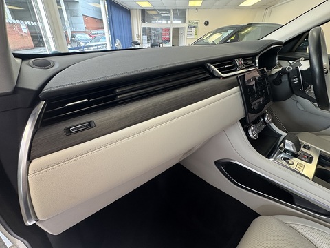 2.0 P400e 17.1kWh SE SUV 5dr Petrol Plug-in Hybrid Auto AWD Euro 6 (s/s) (404 ps)