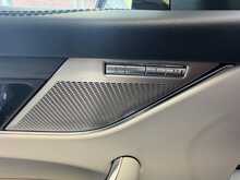Jaguar F-PACE P400e SE 