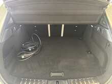 Jaguar F-PACE P400e SE 