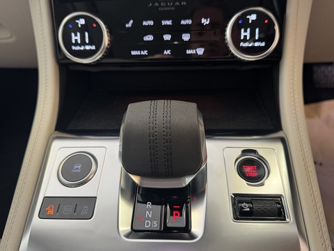 2.0 P400e 17.1kWh SE SUV 5dr Petrol Plug-in Hybrid Auto AWD Euro 6 (s/s) (404 ps)