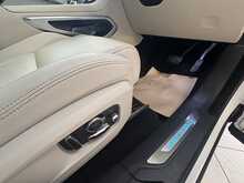 Jaguar F-PACE P400e SE 