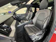 Volvo XC60 B5 MHEV R-Design Pro 