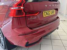 Volvo XC60 B5 MHEV R-Design Pro 