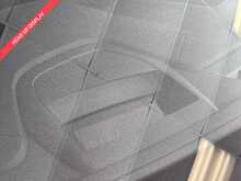 Volvo XC60 B5 MHEV R-Design Pro 