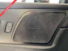 Volvo XC60 B5 MHEV R-Design Pro 