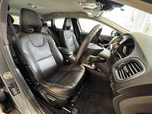 Volvo V40 Cross Country T3 Pro 