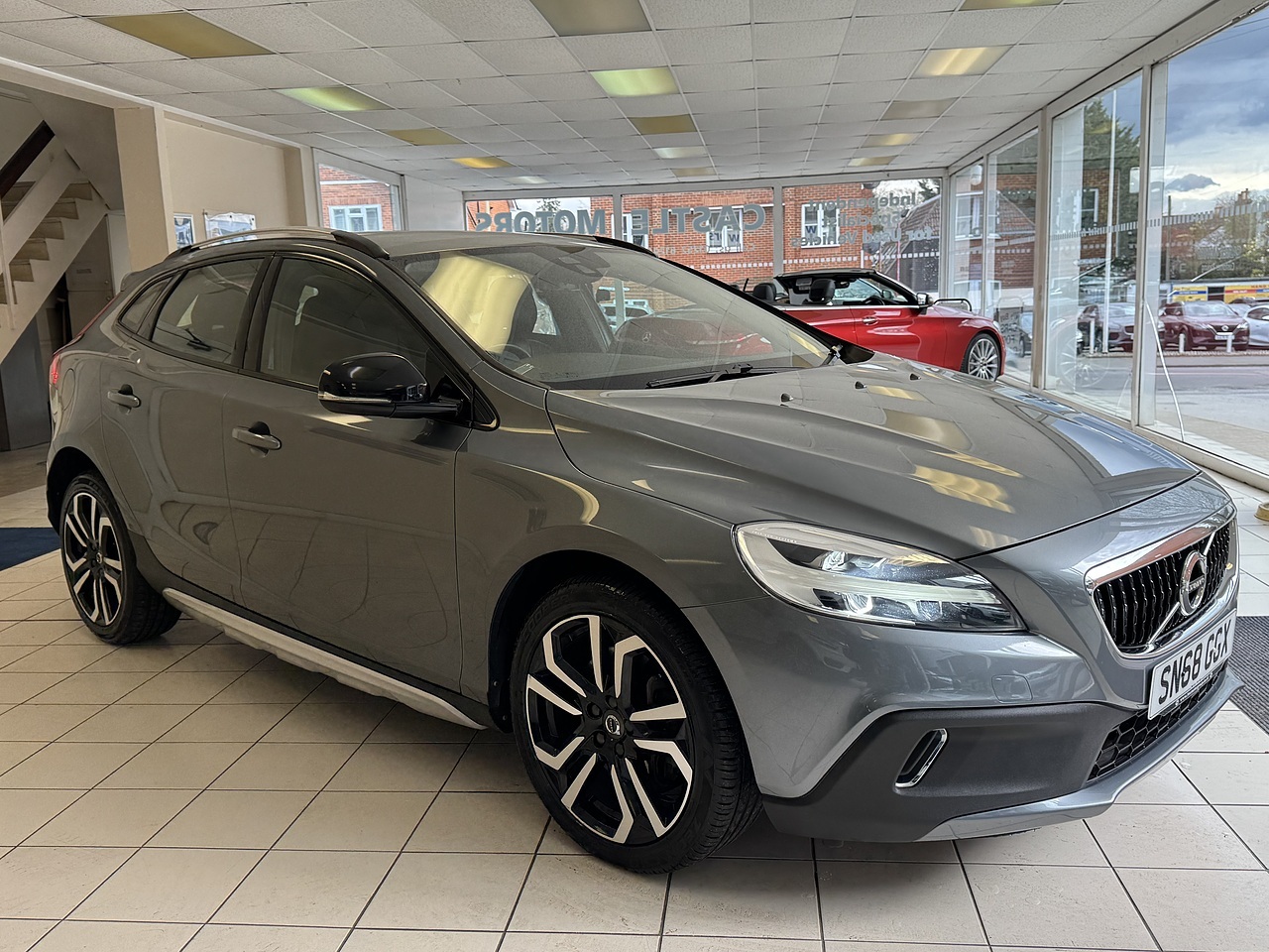 Volvo 1.5 T3 GPF Pro Hatchback 5dr Petrol Auto Euro 6 (s/s) (152 ps)