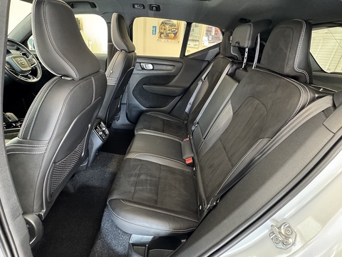 T4 R-Design Pro SUV 2.0 Automatic Petrol
