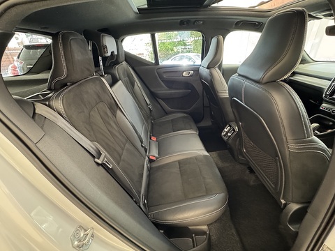 T4 R-Design Pro SUV 2.0 Automatic Petrol