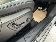 Volvo XC40 T4 R-Design Pro 