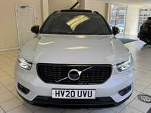 Volvo XC40 T4 R-Design Pro 