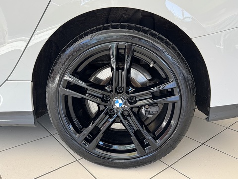 220d M Sport Saloon 2.0 Automatic Diesel