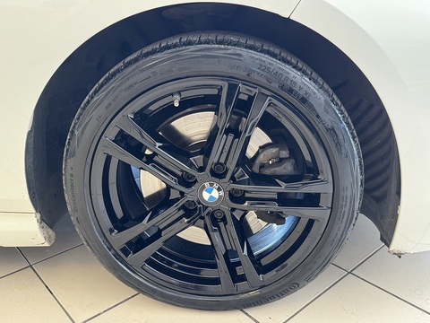 220d M Sport Saloon 2.0 Automatic Diesel