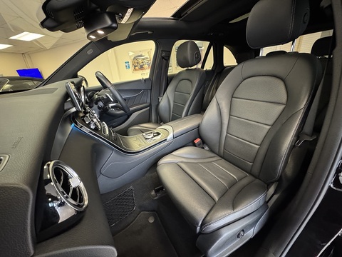 2.0 GLC250 AMG Line (Premium) SUV 5dr Petrol G-Tronic+ 4MATIC Euro 6 (s/s) (211 ps)