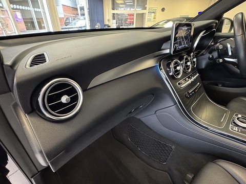 2.0 GLC250 AMG Line (Premium) SUV 5dr Petrol G-Tronic+ 4MATIC Euro 6 (s/s) (211 ps)