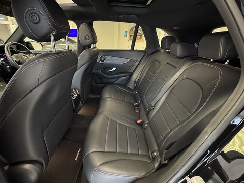 2.0 GLC250 AMG Line (Premium) SUV 5dr Petrol G-Tronic+ 4MATIC Euro 6 (s/s) (211 ps)