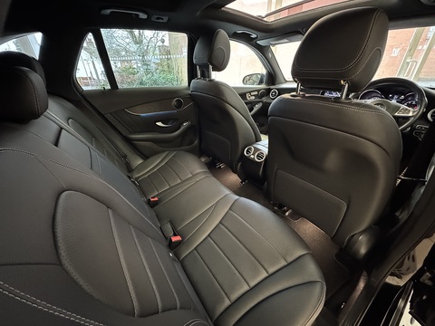 2.0 GLC250 AMG Line (Premium) SUV 5dr Petrol G-Tronic+ 4MATIC Euro 6 (s/s) (211 ps)