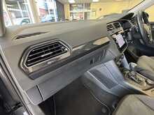 Volkswagen Tiguan TSI SEL 