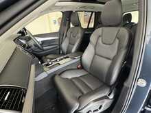 Volvo XC90 h T8 Plus 
