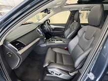 Volvo XC90 h T8 Plus 