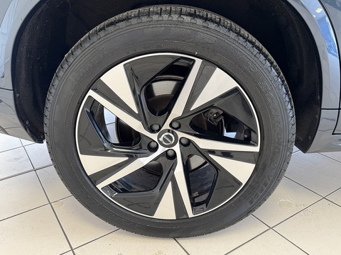 2.0h T8 Recharge 18.8kWh Plus SUV 5dr Petrol Plug-in Hybrid Auto 4WD Euro 6 (s/s) (455 ps)
