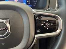 Volvo XC90 h T8 Plus 