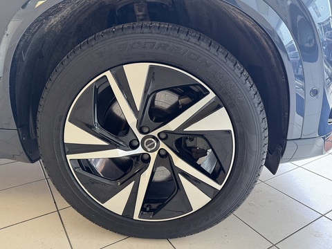 2.0h T8 Recharge 18.8kWh Plus SUV 5dr Petrol Plug-in Hybrid Auto 4WD Euro 6 (s/s) (455 ps)