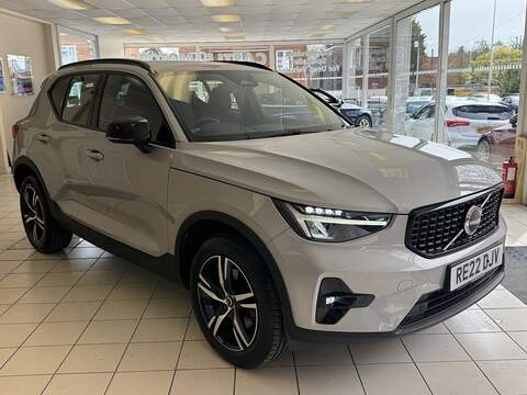 2.0 B3 MHEV Plus Dark SUV 5dr Petrol Hybrid DCT Auto Euro 6 (s/s) (163 ps)