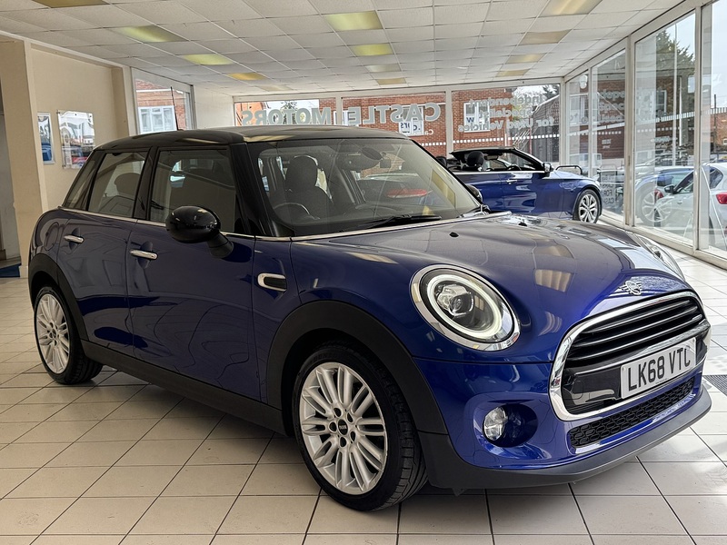Cooper Hatchback 1.5 Automatic Petrol
