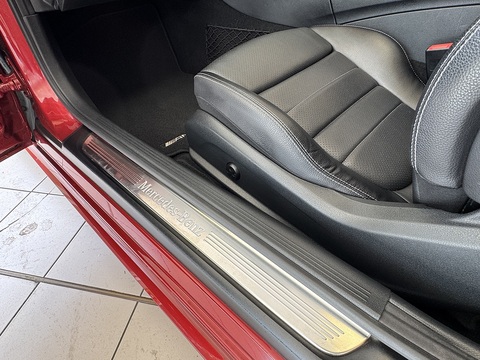 C300 AMG Line Convertible 2.0 Automatic Petrol