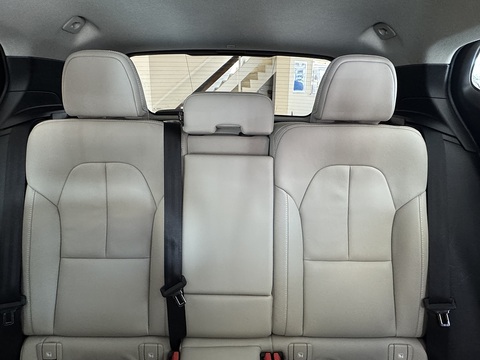 1.5h T5 Twin Engine Recharge 10.7kWh Inscription Pro SUV 5dr Petrol Plug-in Hybrid Auto Euro 6 (s/s) (262 ps)