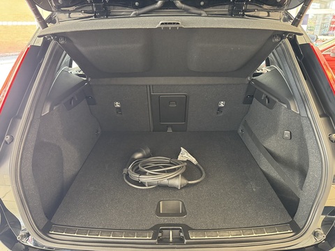 1.5h T5 Twin Engine Recharge 10.7kWh Inscription Pro SUV 5dr Petrol Plug-in Hybrid Auto Euro 6 (s/s) (262 ps)