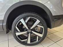 Nissan Qashqai DIG-T Tekna 