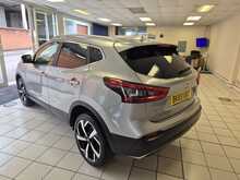 Nissan Qashqai DIG-T Tekna 