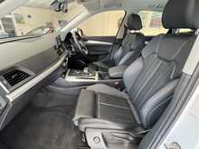 Audi Q5 TFSI Sport 