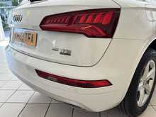 Audi Q5 TFSI Sport 