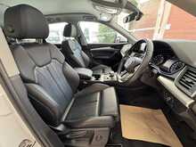 Audi Q5 TFSI Sport 