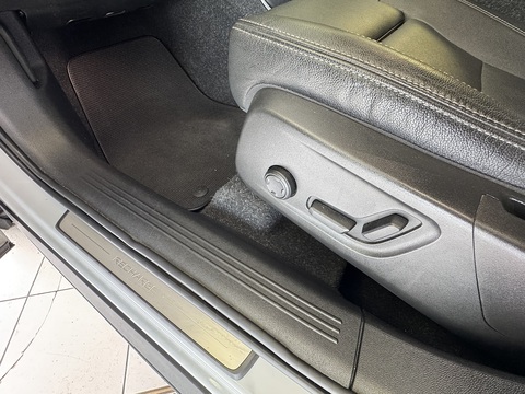 h T5 Twin Engine Inscription Pro SUV 1.5 Automatic Petrol Plug-in Hybrid
