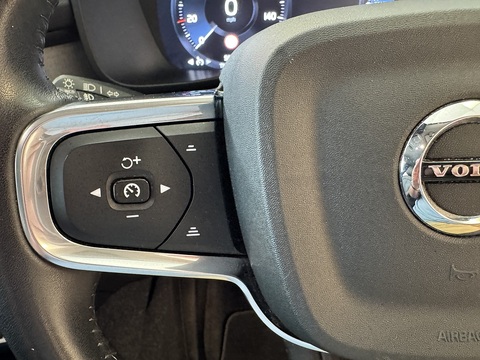h T5 Twin Engine Inscription Pro SUV 1.5 Automatic Petrol Plug-in Hybrid