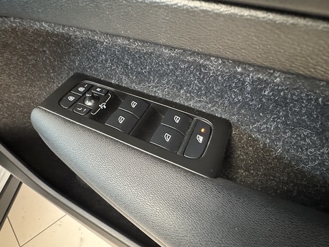 h T5 Twin Engine Inscription Pro SUV 1.5 Automatic Petrol Plug-in Hybrid