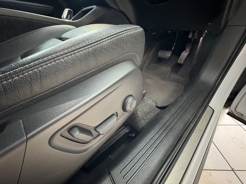 h T5 Twin Engine Inscription Pro SUV 1.5 Automatic Petrol Plug-in Hybrid