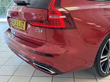Volvo V60 D3 R-Design 