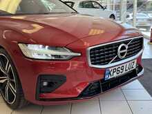 Volvo V60 D3 R-Design 