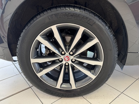 2.0 P250i R-Dynamic SE SUV 5dr Petrol Auto AWD Euro 6 (s/s) (250 ps)