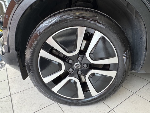 1.5h T4 Recharge 10.7kWh Core SUV 5dr Petrol Plug-in Hybrid Auto Euro 6 (s/s) (211 ps)