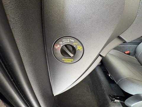 1.5h T4 Recharge 10.7kWh Core SUV 5dr Petrol Plug-in Hybrid Auto Euro 6 (s/s) (211 ps)