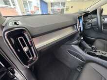 Volvo XC40 h T4 Core 