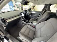 Volvo XC40 h T4 Core 